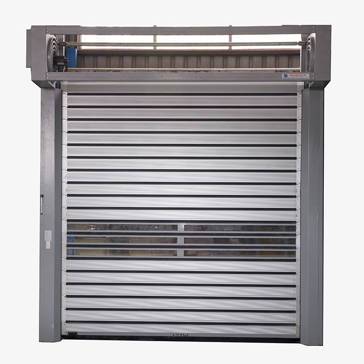 ¿Por qué elegir una puerta rápida para instalaciones industriales modernas?