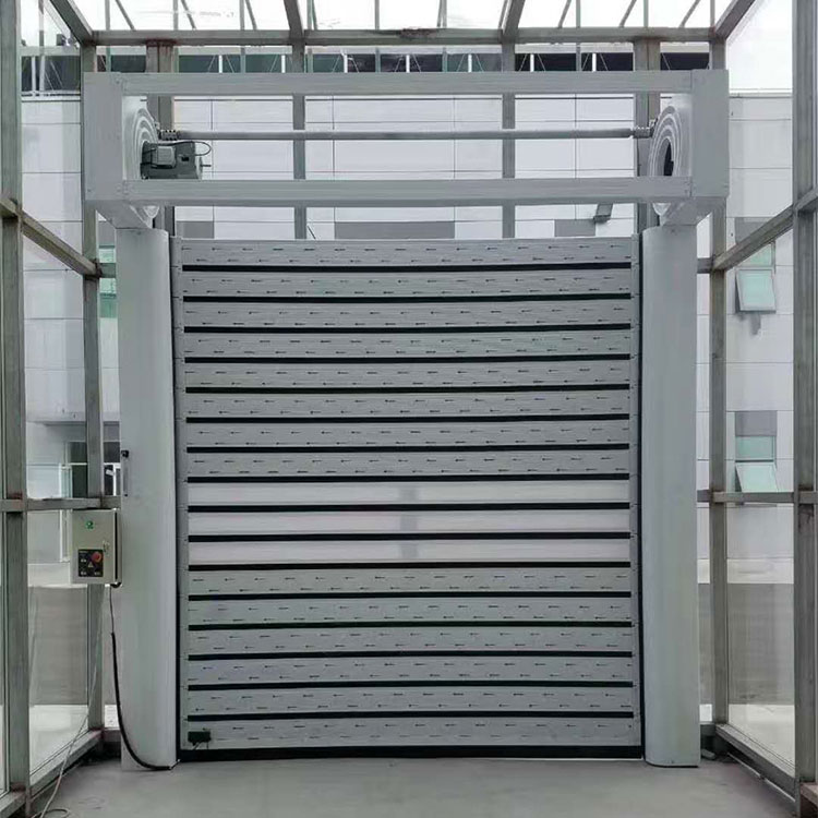 Puerta de panel duro de estabilidad de alta velocidad
